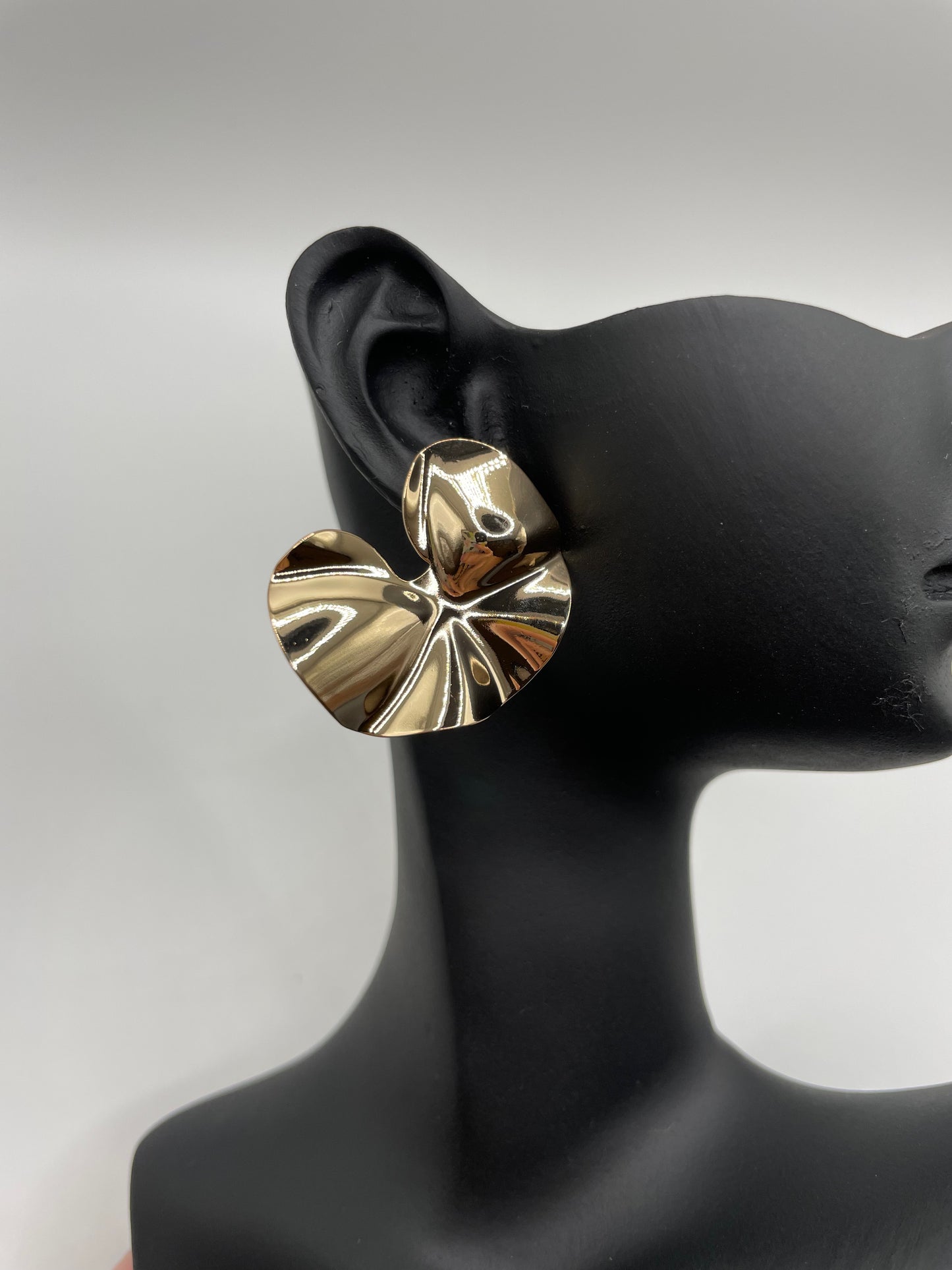 Elara Earrings