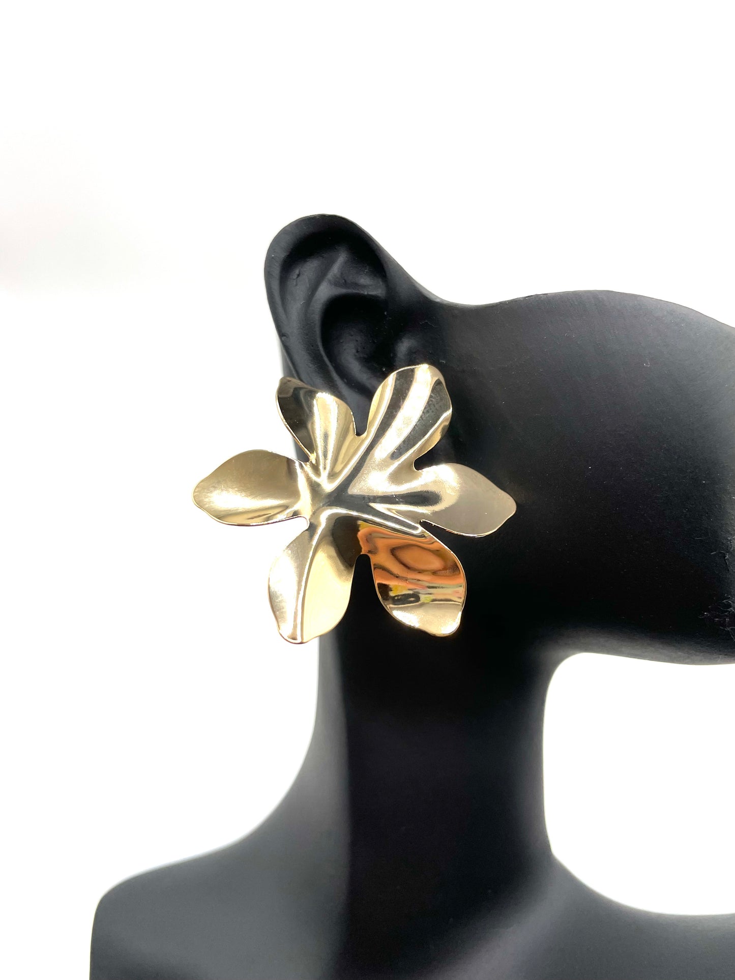 Maia Earrings