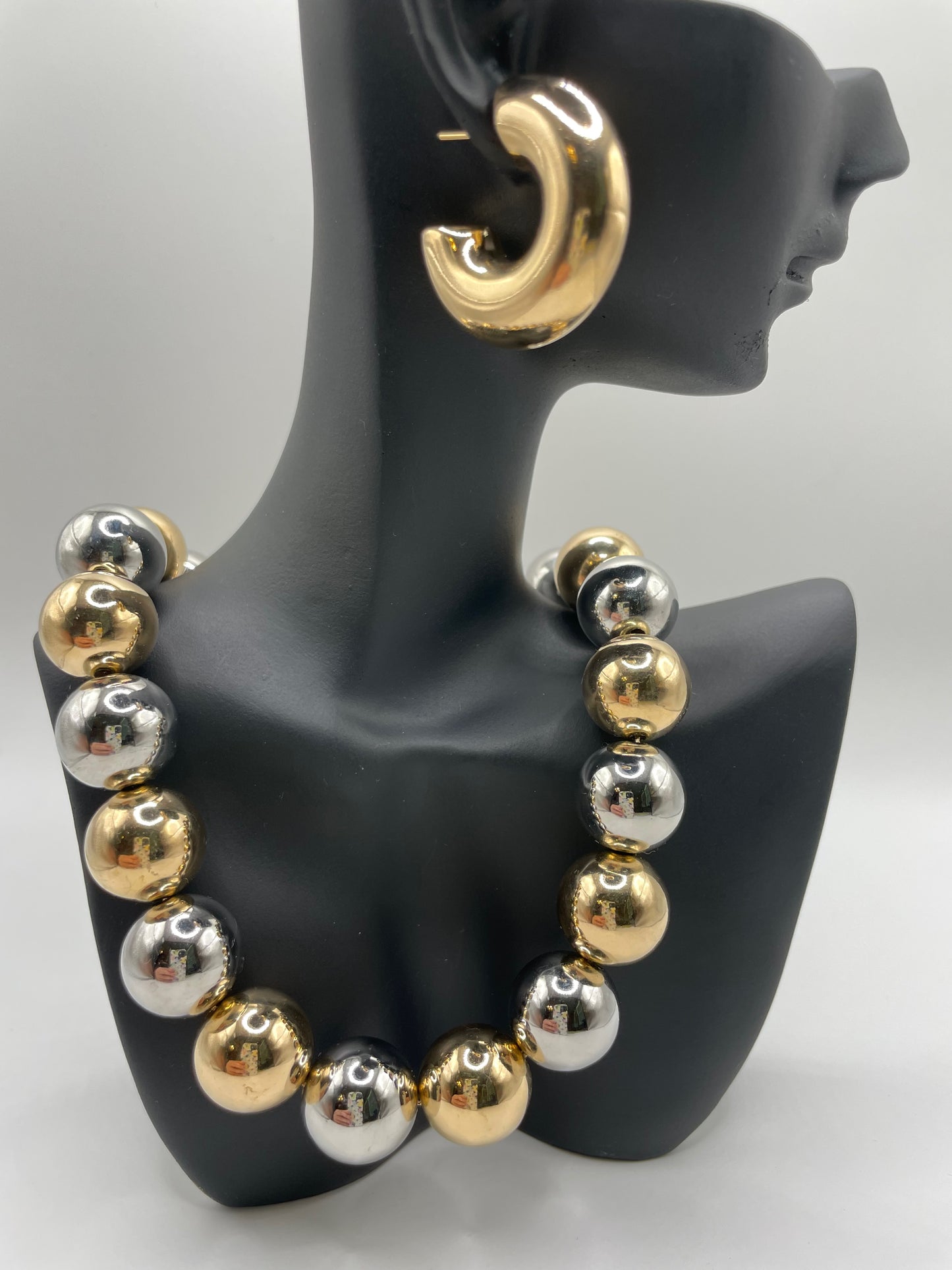 Nina (SG) Necklace