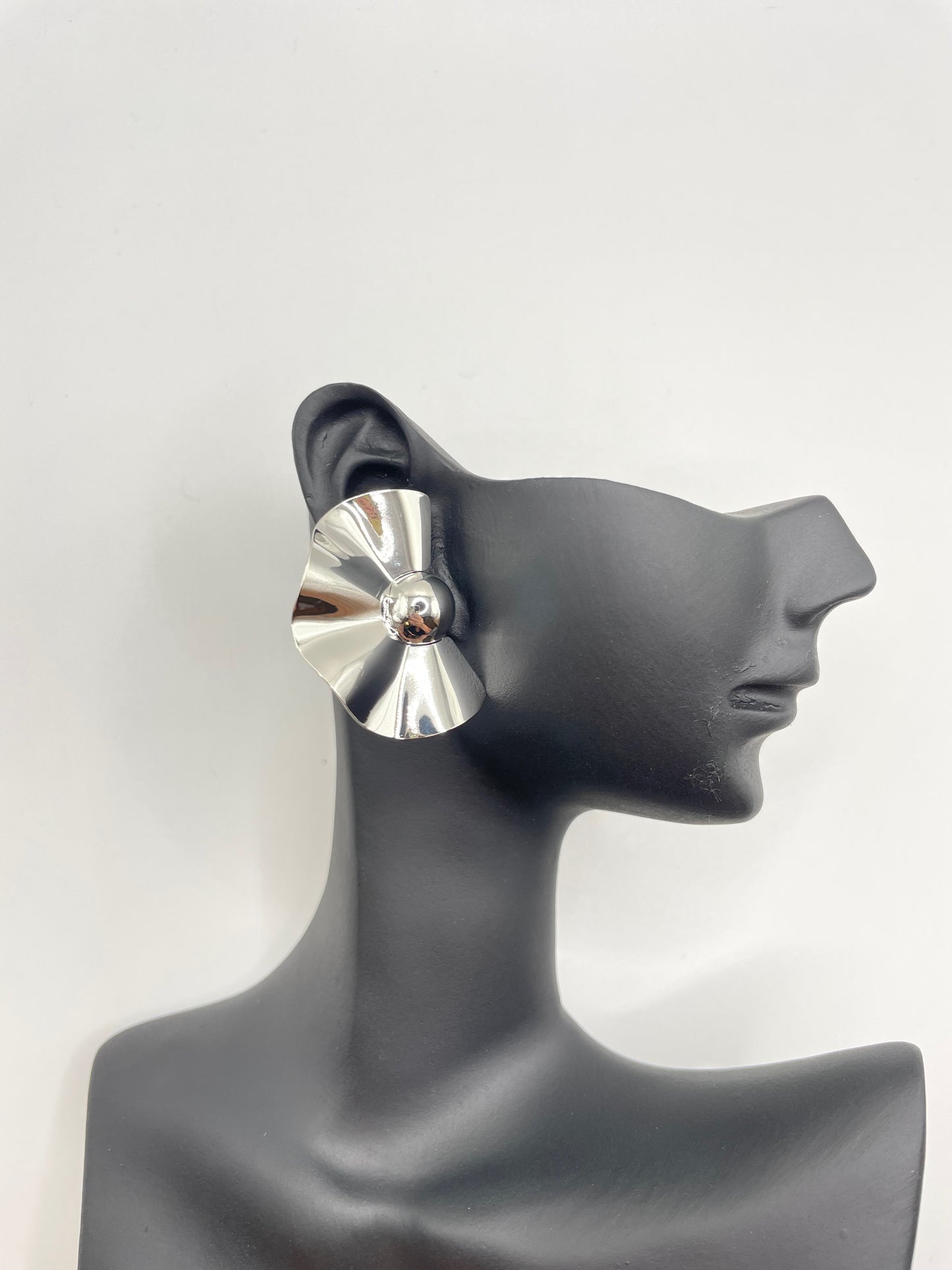 Vega Earrings